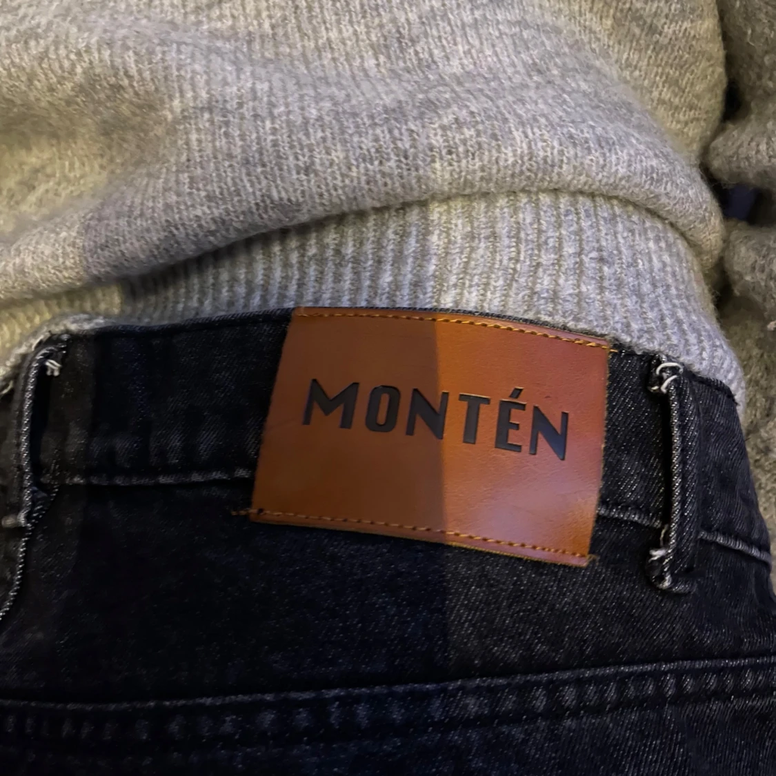 Svarta jeans från Montén - 3