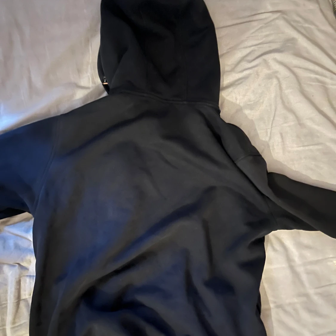 Svart tröja ifrån sail racing - 1