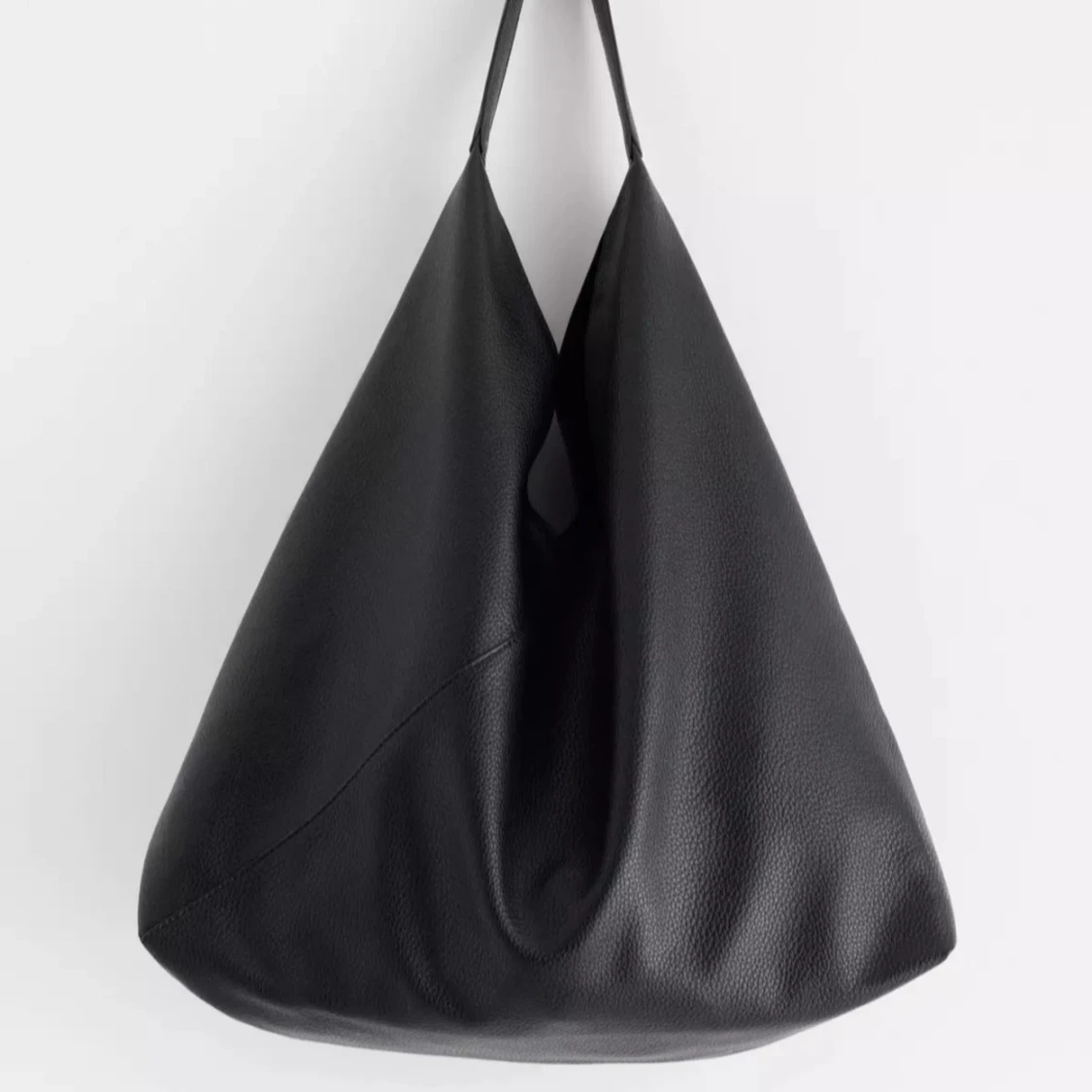 Stor svart axelväska/hoboväska