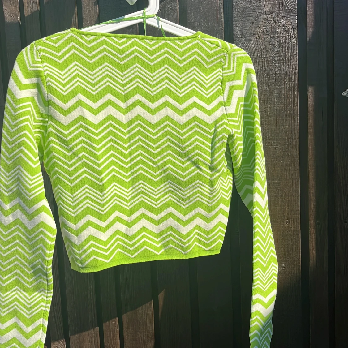 Grönvit zigzag stickad tröja Stradivarius - 2