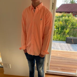 Polo Ralph lauren skjorta  - Säljer nu denna Polo Ralph lauren skjorta, skriv för fler bilder/frågor🙌🏼
