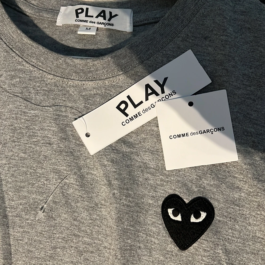 Grå CDG t-shirt  - 2