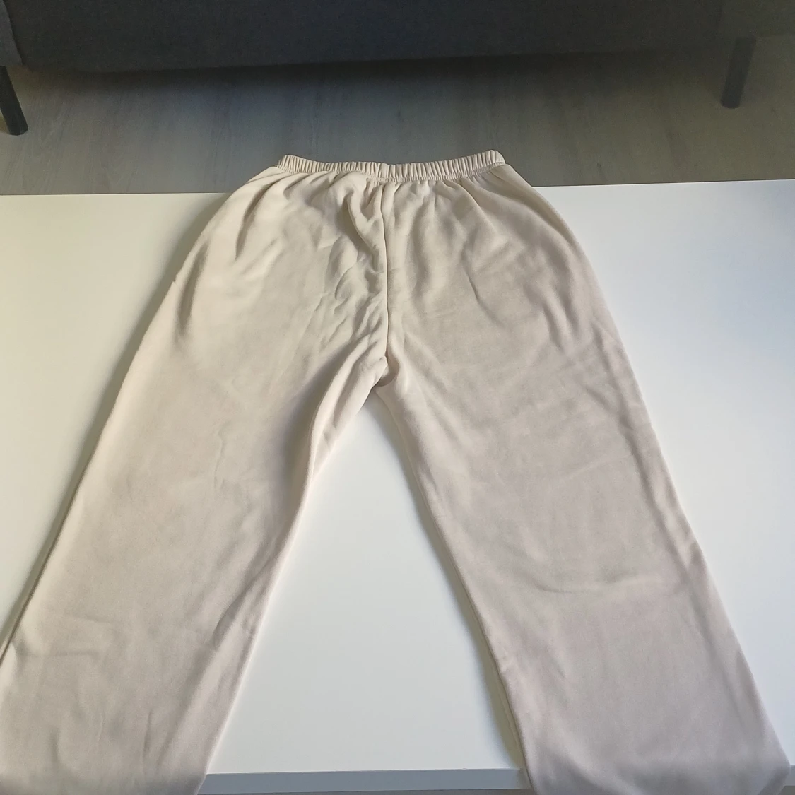 Beiga mjukisbyxor strl M - 1