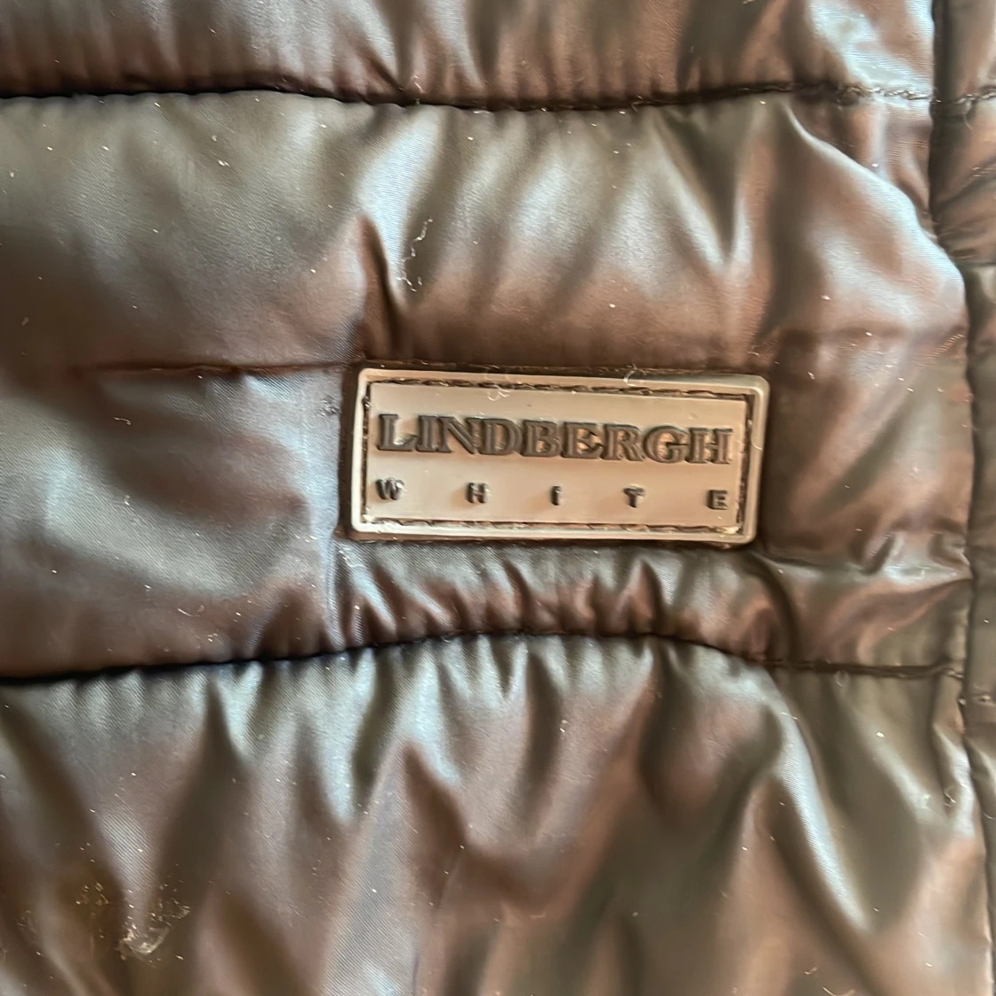 Svart dunväst från Lindbergh - 1