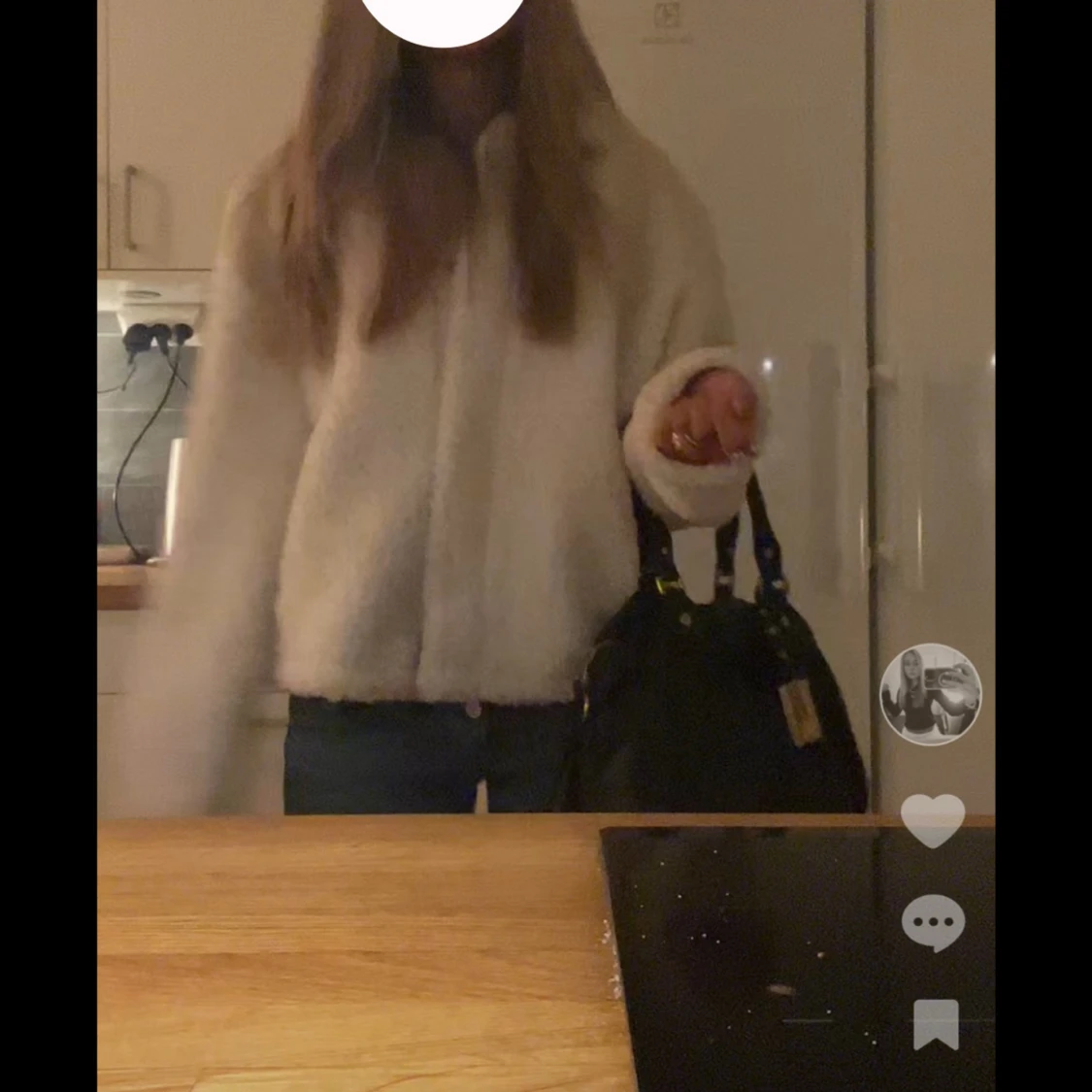 Vit teddyjacka med krage