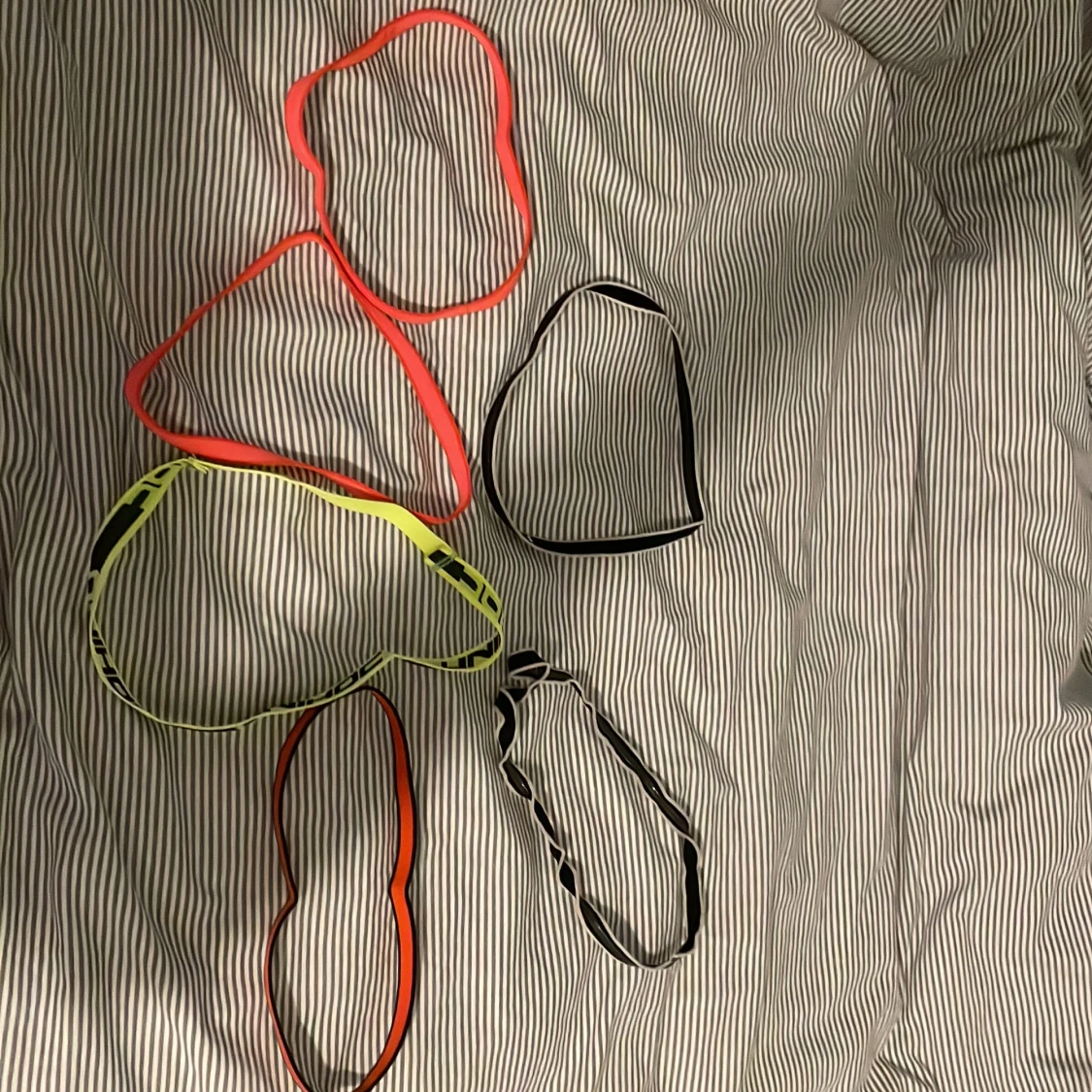 Färgglada sportiga hårband - 1