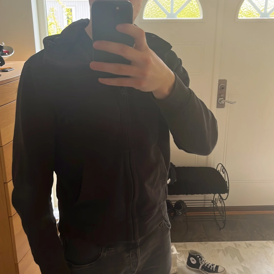 Svart hoodie med glasögon från C.P. Company - 2