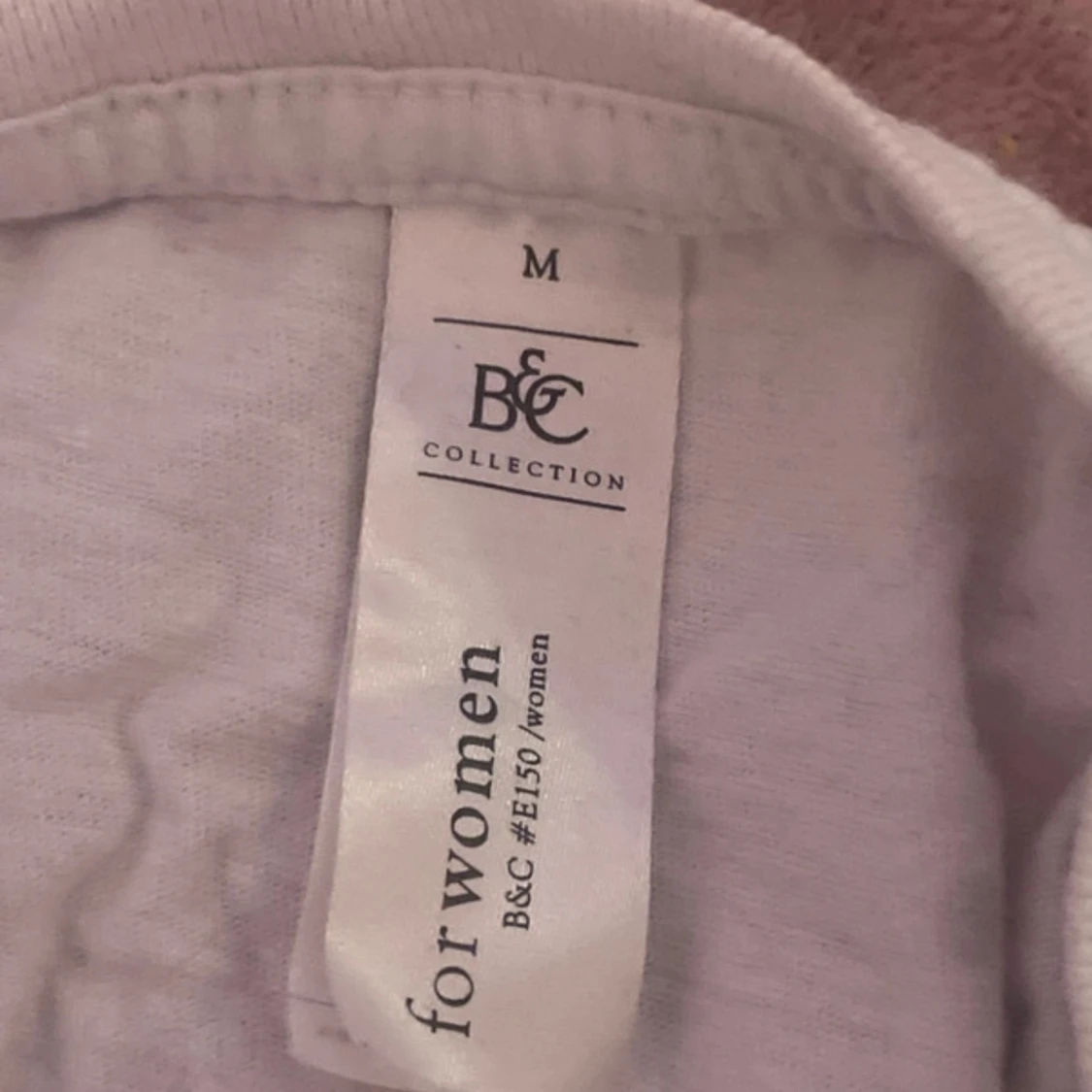 Vit t-shirt med CK-tryck - 1