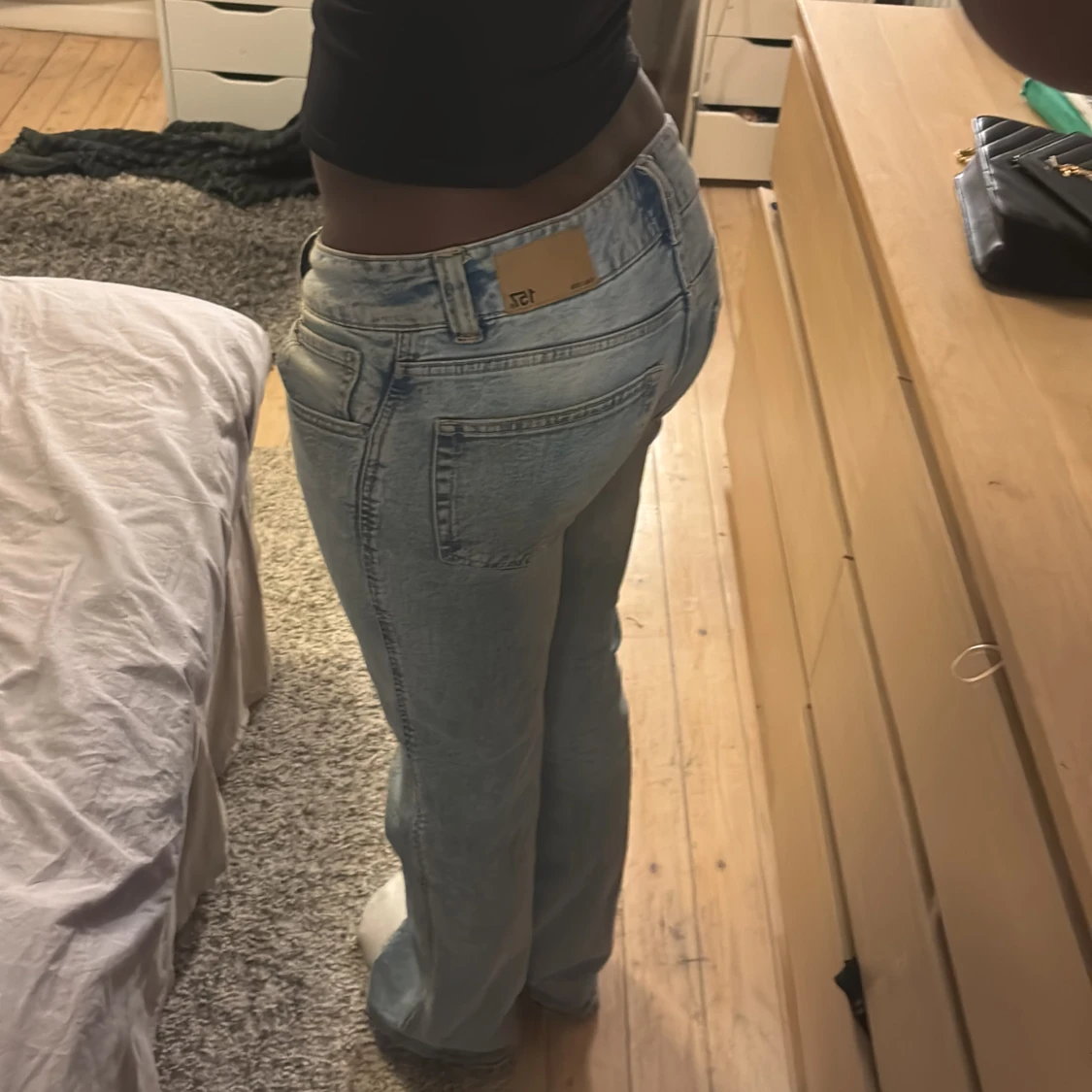 Ljusblå bootcut jeans från lager 157 - 1