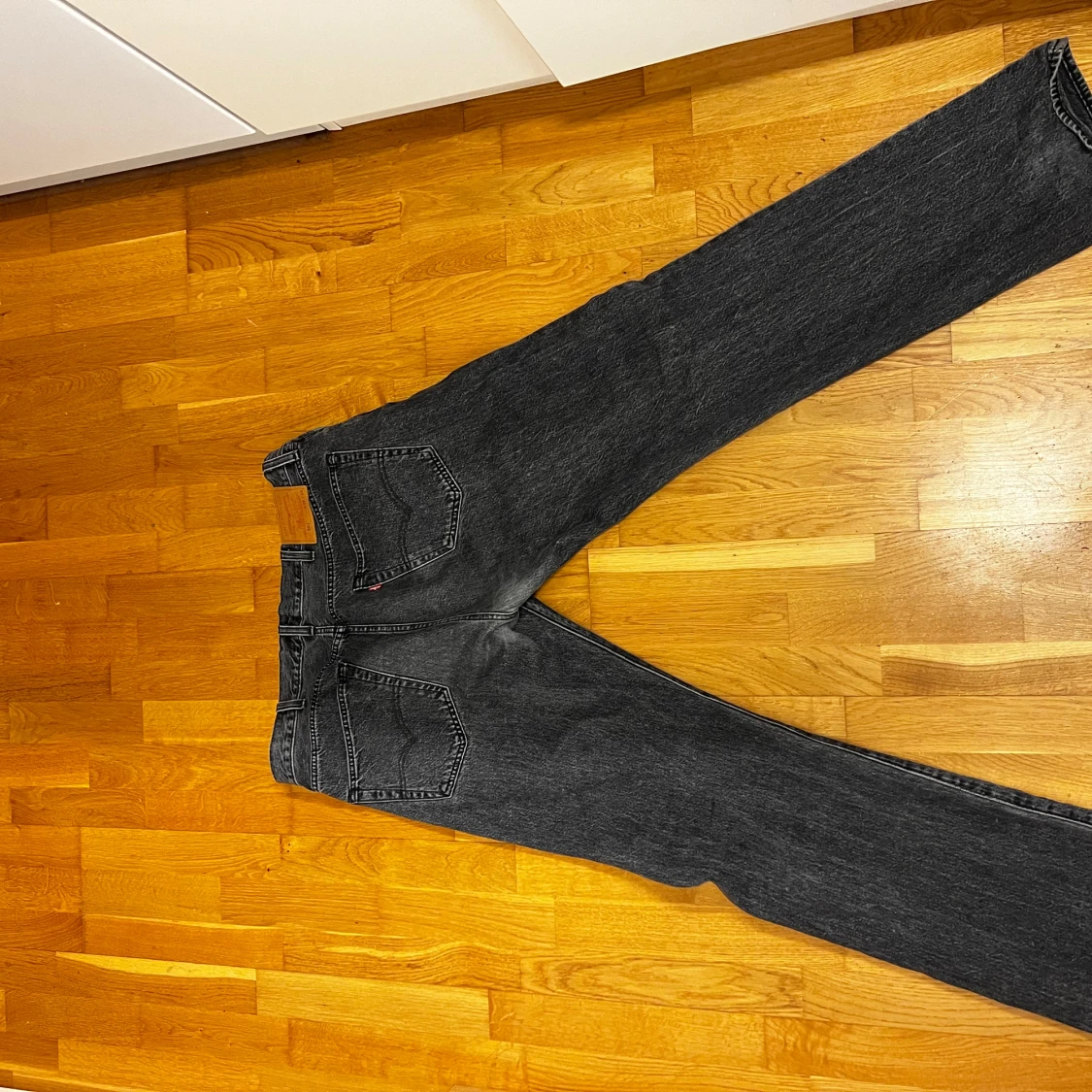 Levi's 501 svarta jeans W38 L34 - 1
