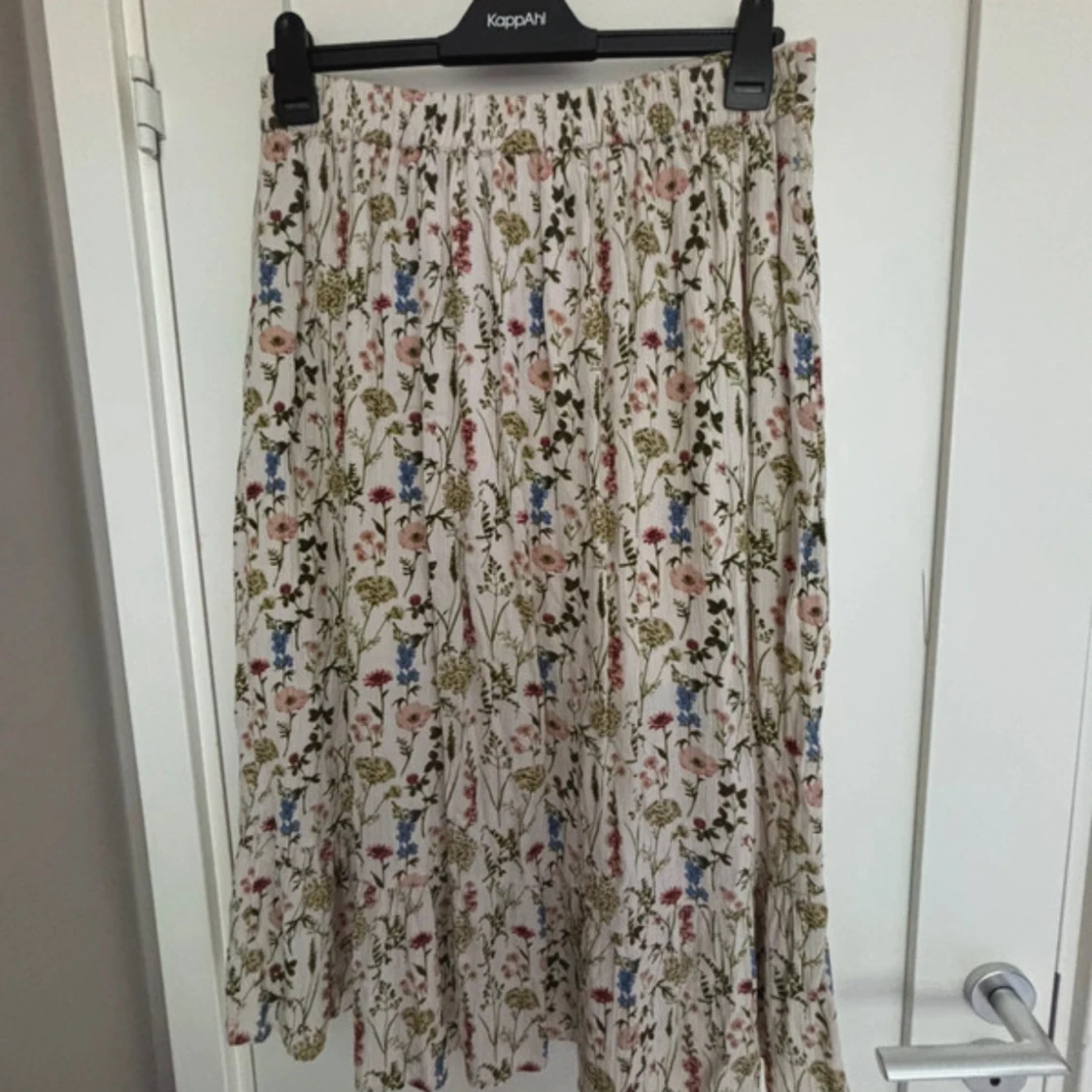 Blommig långkjol från objekt - 1