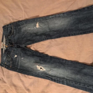 Lee jeans W25 L31 - Jättesnygga lee jeans, låg,idkade i storlek w25 l31💓💓💓