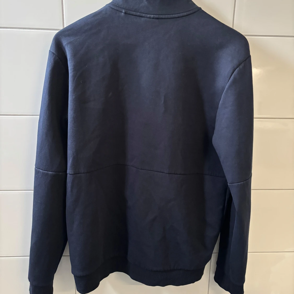 Marinblå ziptröja från BOSS - 1