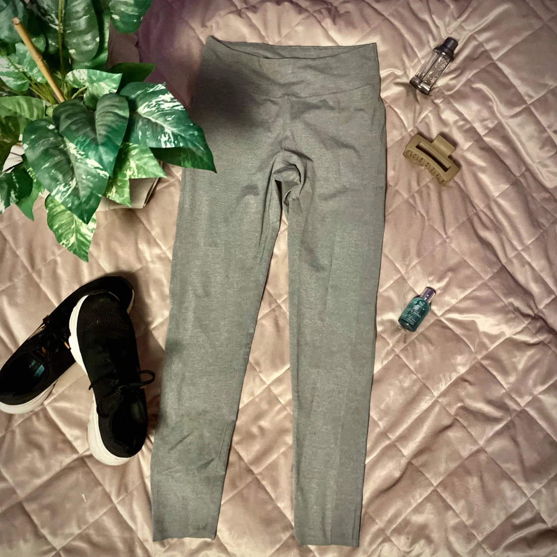 Grå tränings leggings