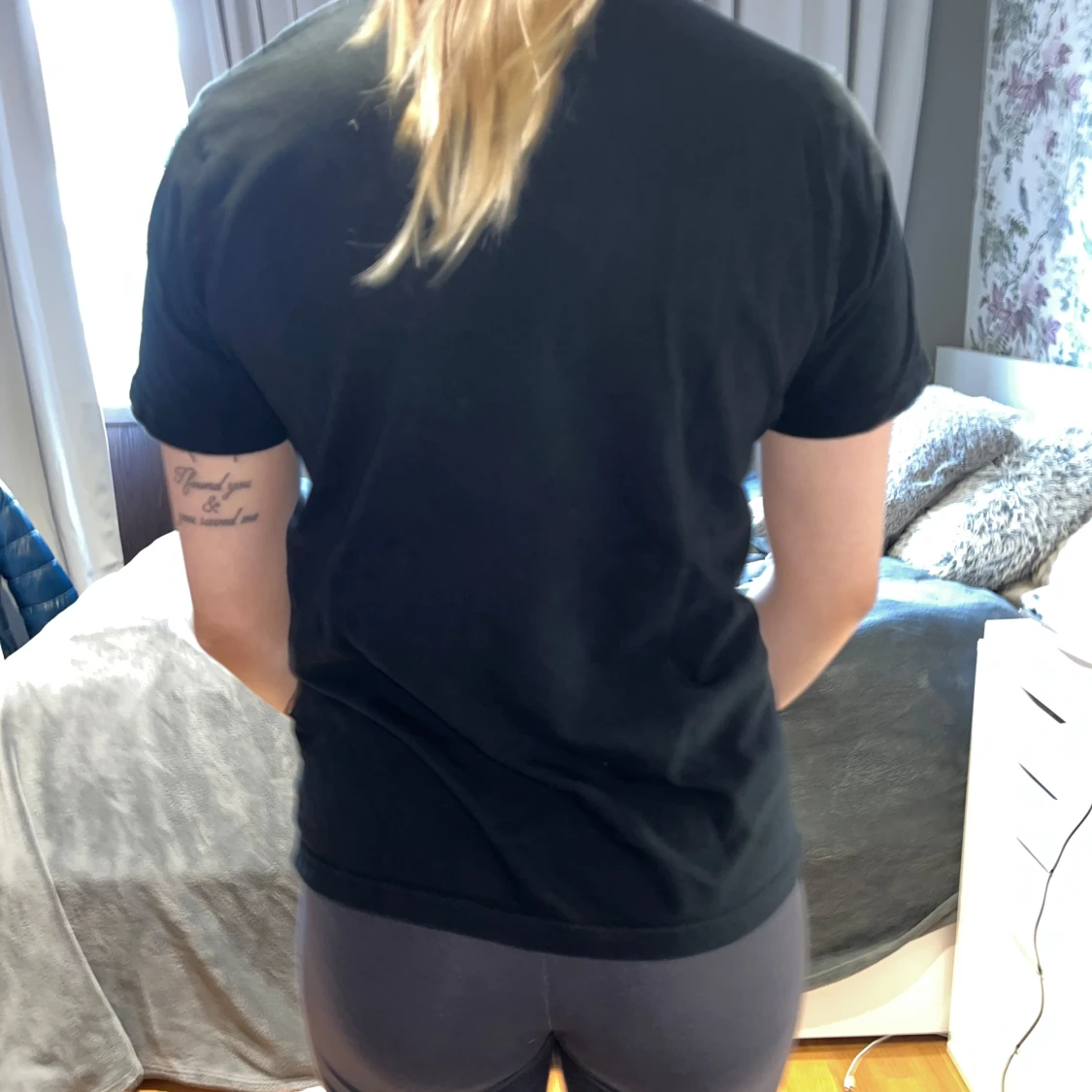 Svart t-shirt från Dickies - 1