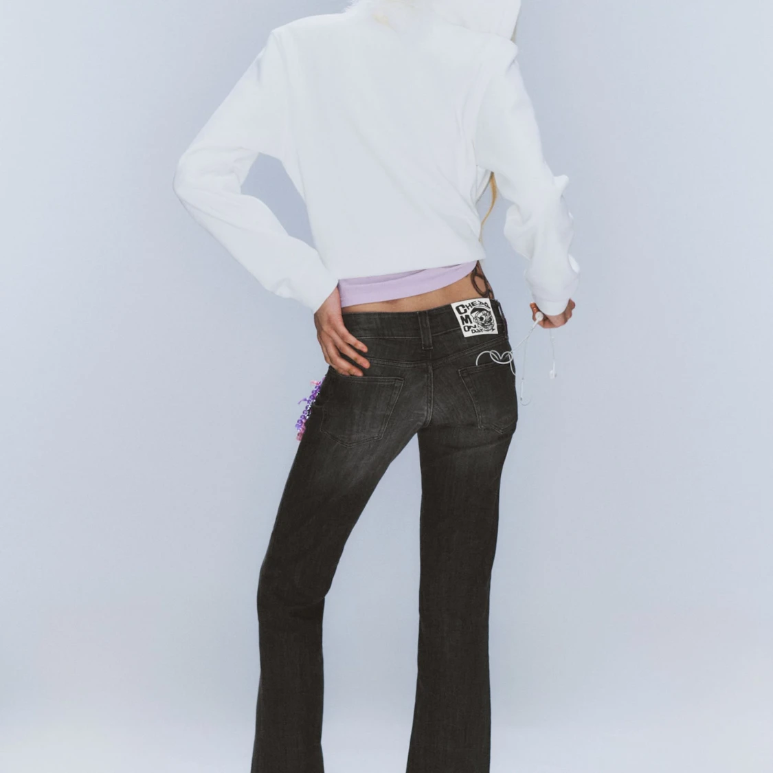 Svarta bootcut jeans - 1