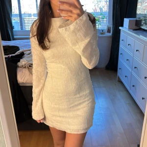 Studentklänning  - Oanvänd, stl xs