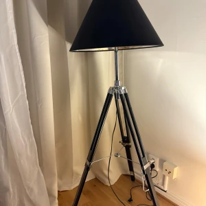 Lampa - Fin och stilren lampa 