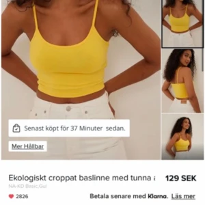 Gul croppad linnetopp från NA-KD - Strl är xs eller xxs skriv för information är lite osäker 