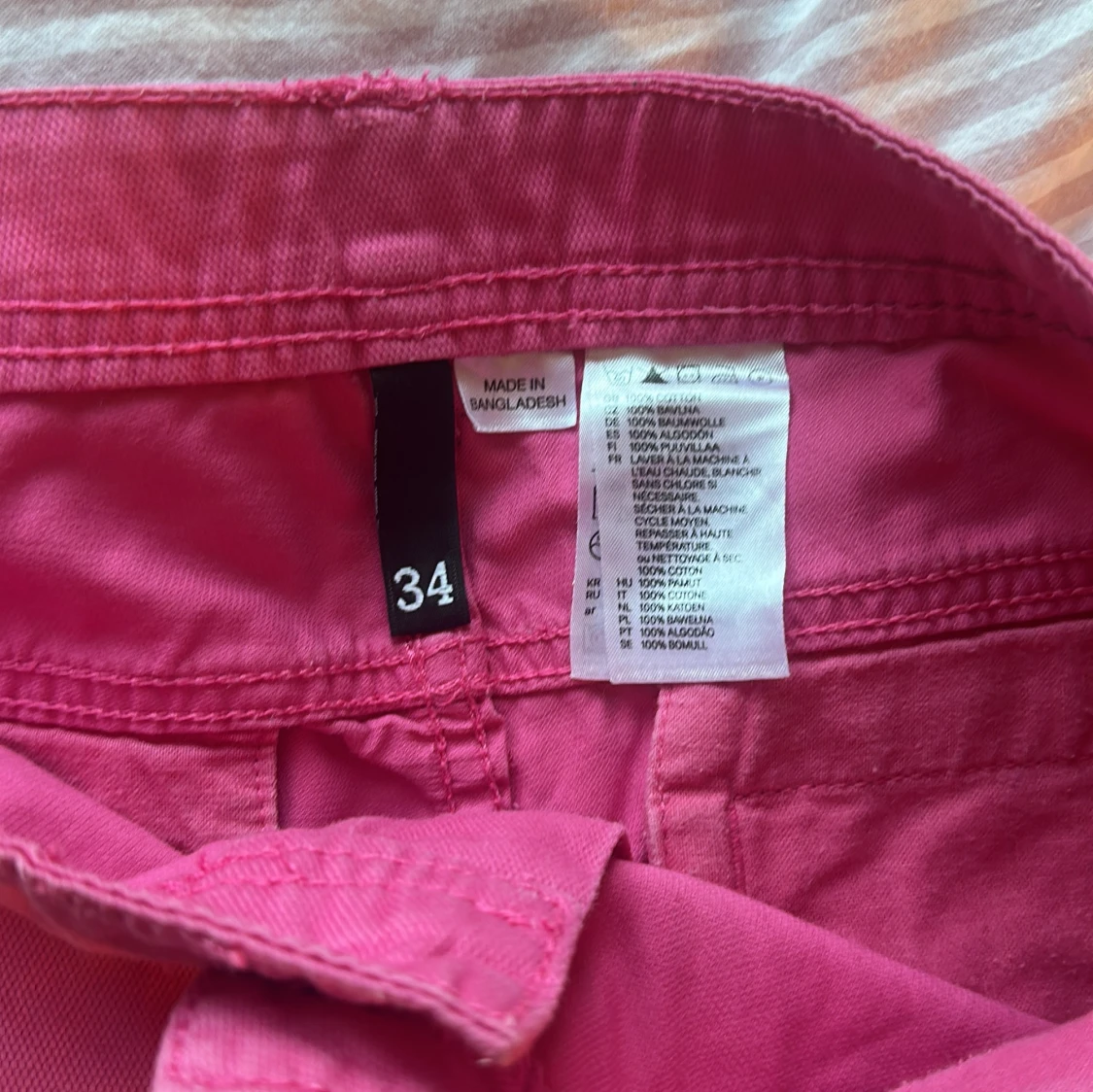 Rosa shorts från Divided by H&M - 2