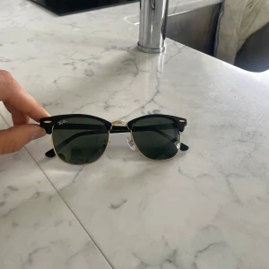 Rayban Clubhouse  - Nya radbands köpta för 1999kr av CareOfCarl.se, svarta snygga men en old money design  