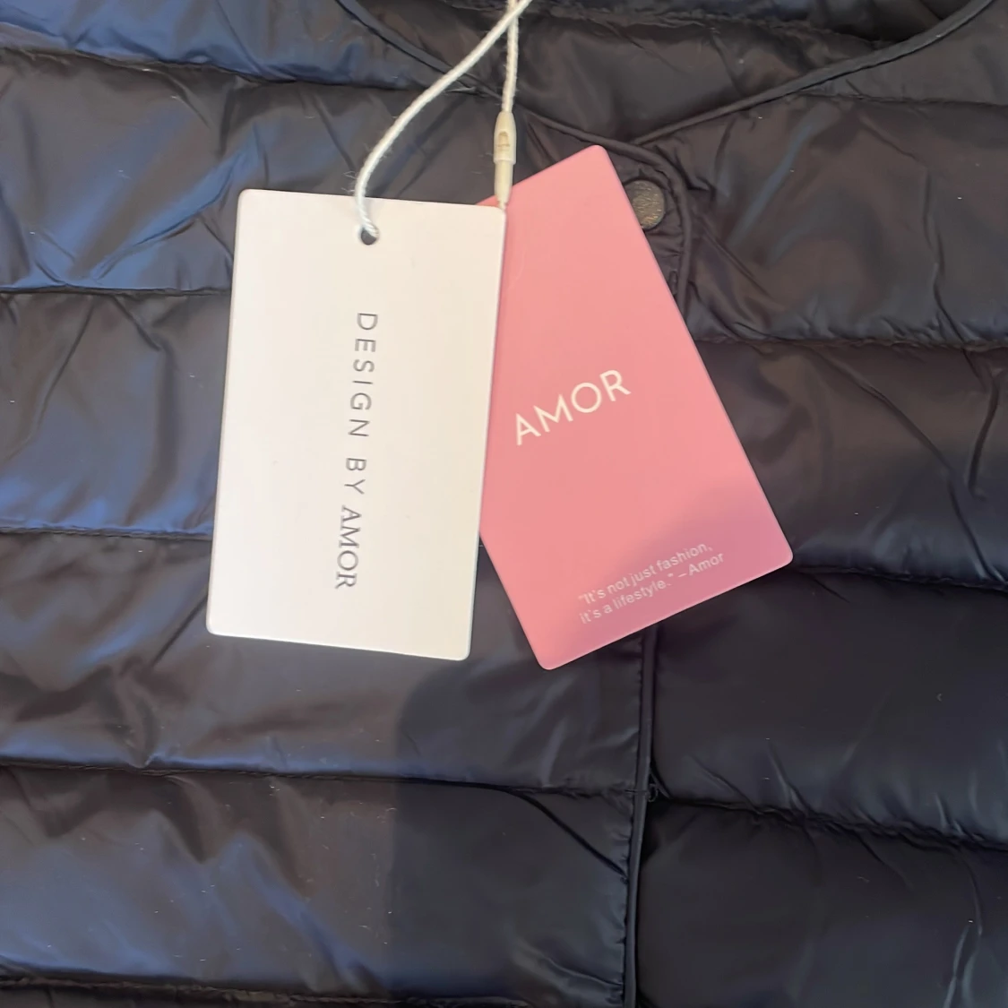 Supersnygg lättviktsjacka från Design by Amor - 3