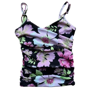 Vintage y2k linne med blom mönster  - Linne med blommönster. Strl S men ganska tight. Passar nog en XS bättre. Meshtyg 