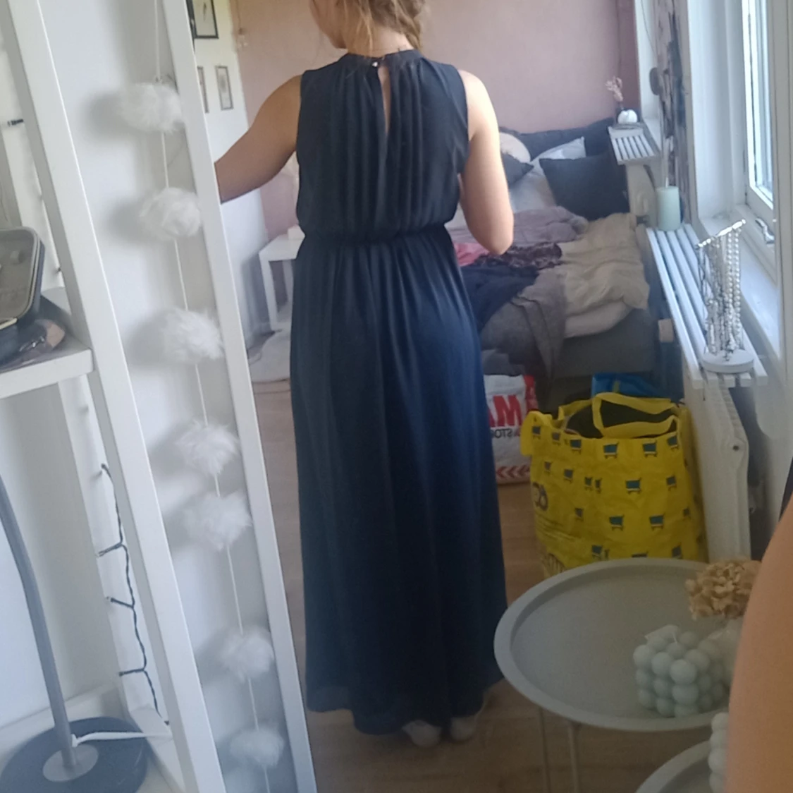 Marinblå långklänning/ balklänning  - 1