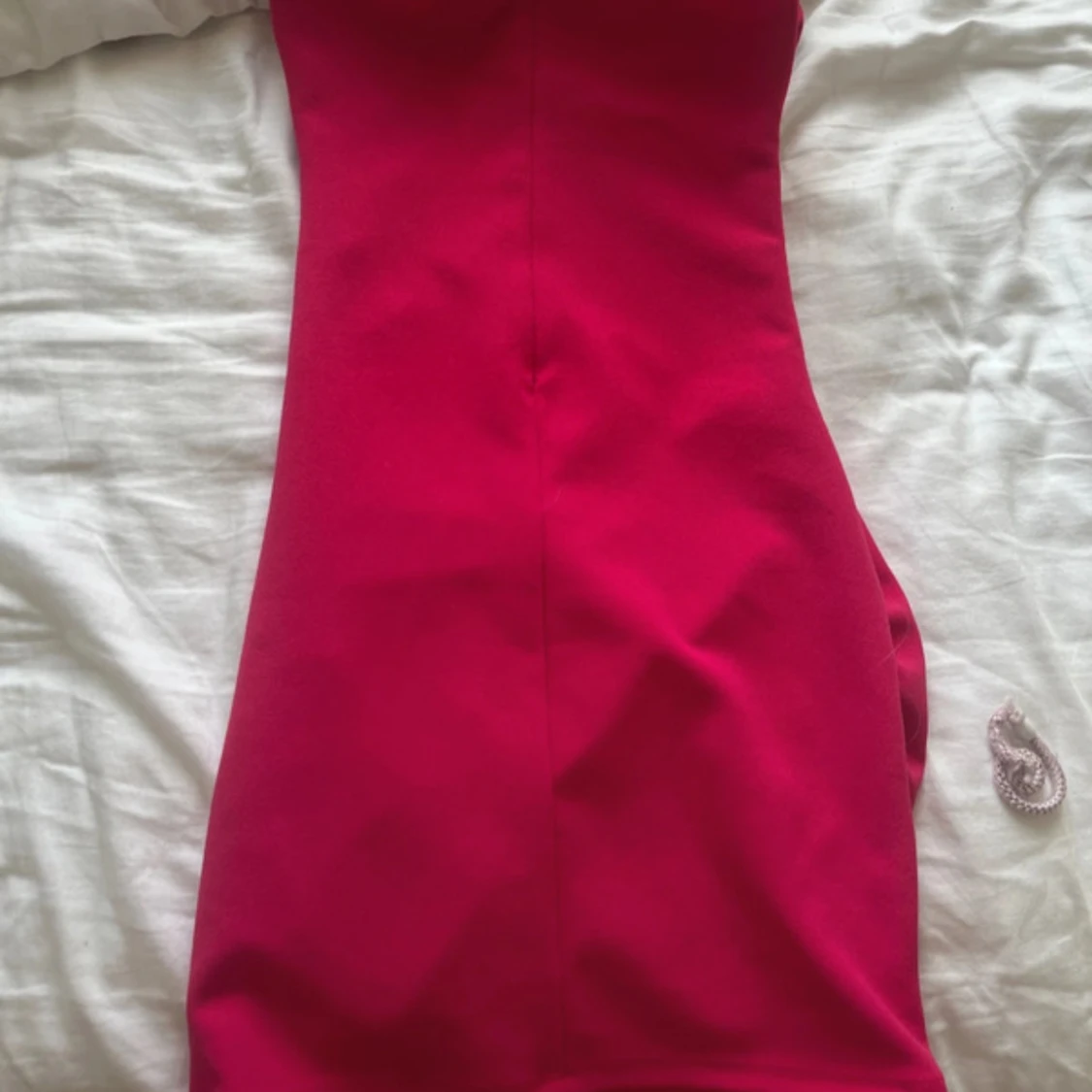 Rosa kort klänning från Gina Tricot - 1