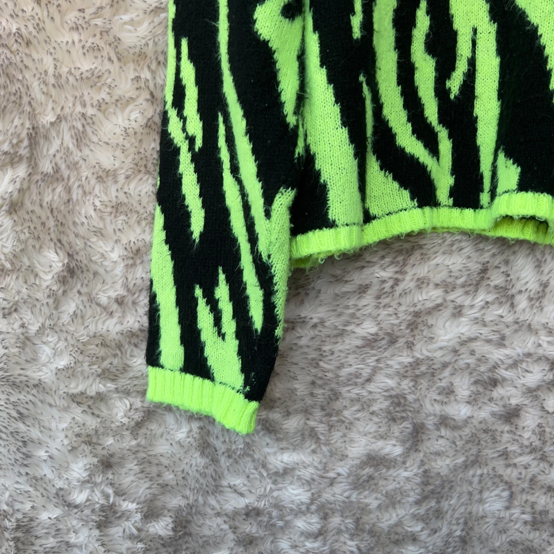 Neongrön zebra stickad tröja Madlady - 1