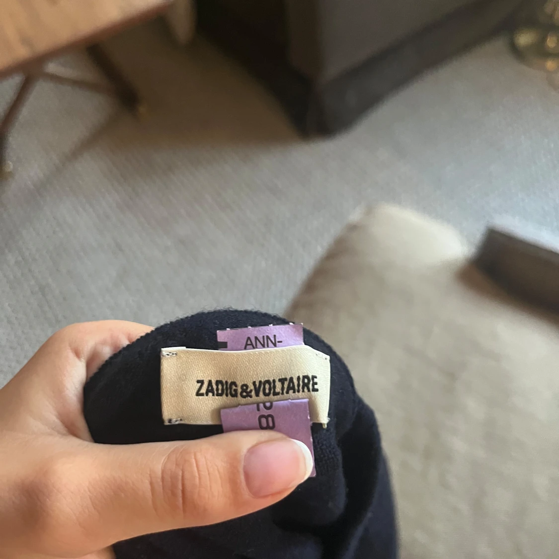 Mörkblå stickad tröja med ROCK-tryck💞 - 4