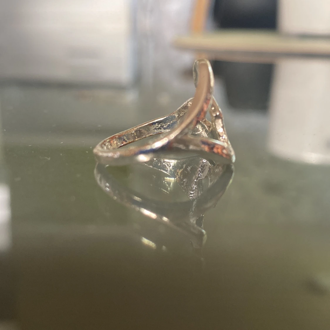 Silverring med hjärtformad design - 2