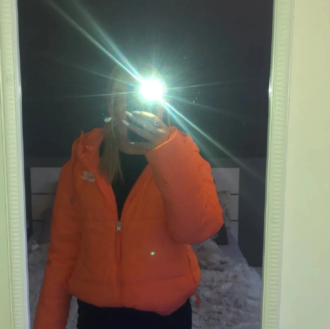 Orange pufferjacka från Nike - 2