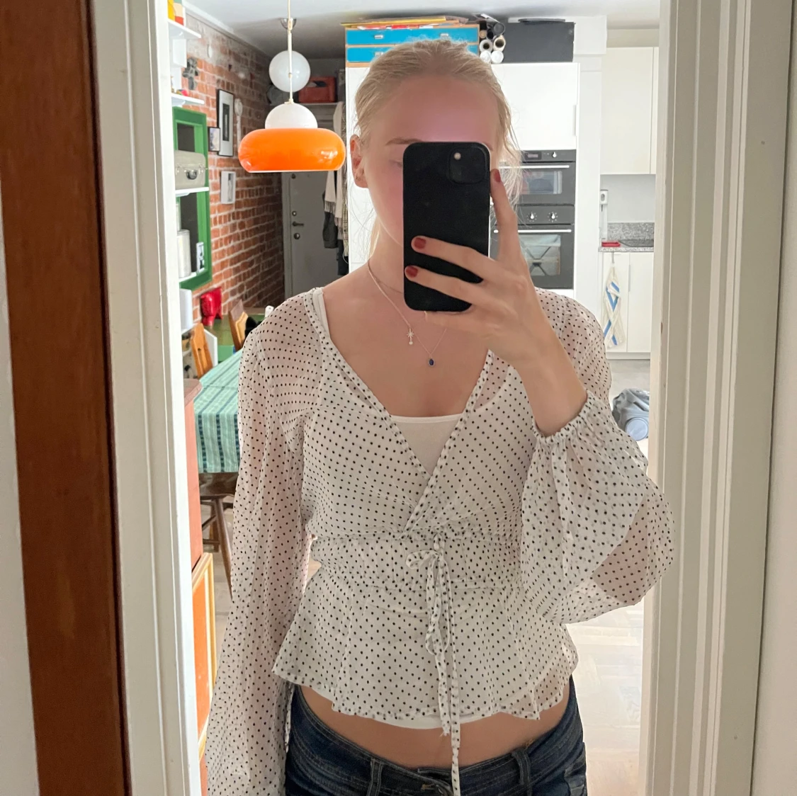 Vit prickig blus - 2