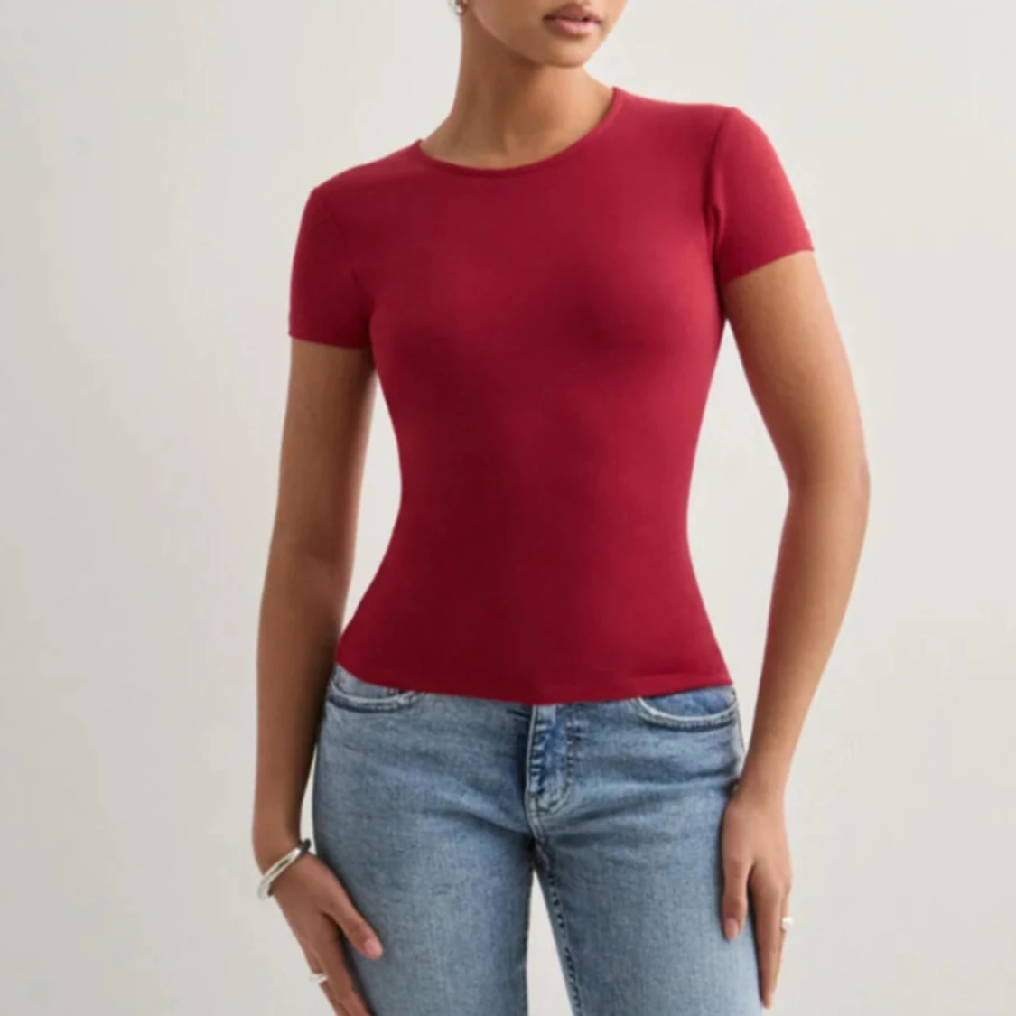 Röd topp med öppen rygg och knyt - 3