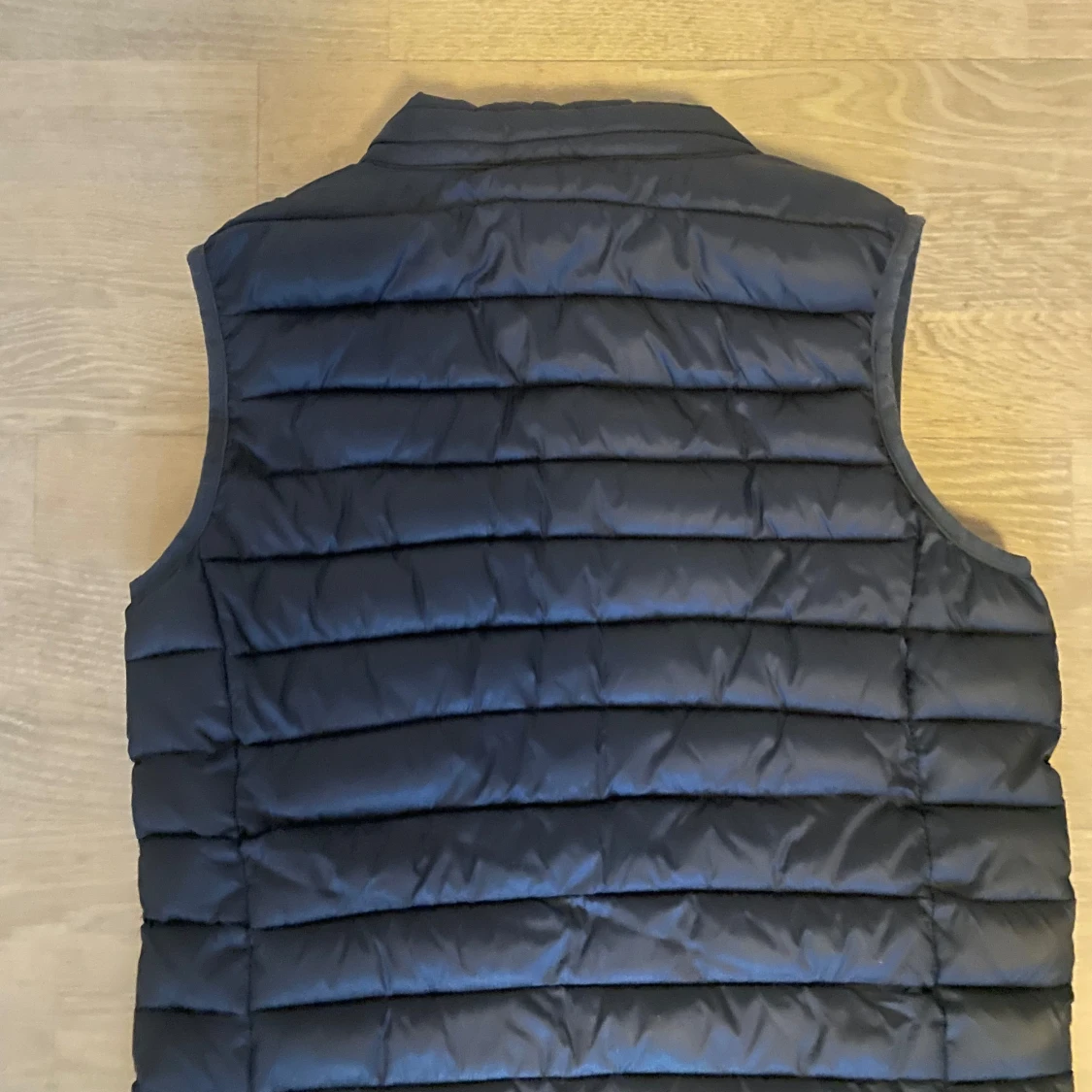 Lyle and Scott vest - 2