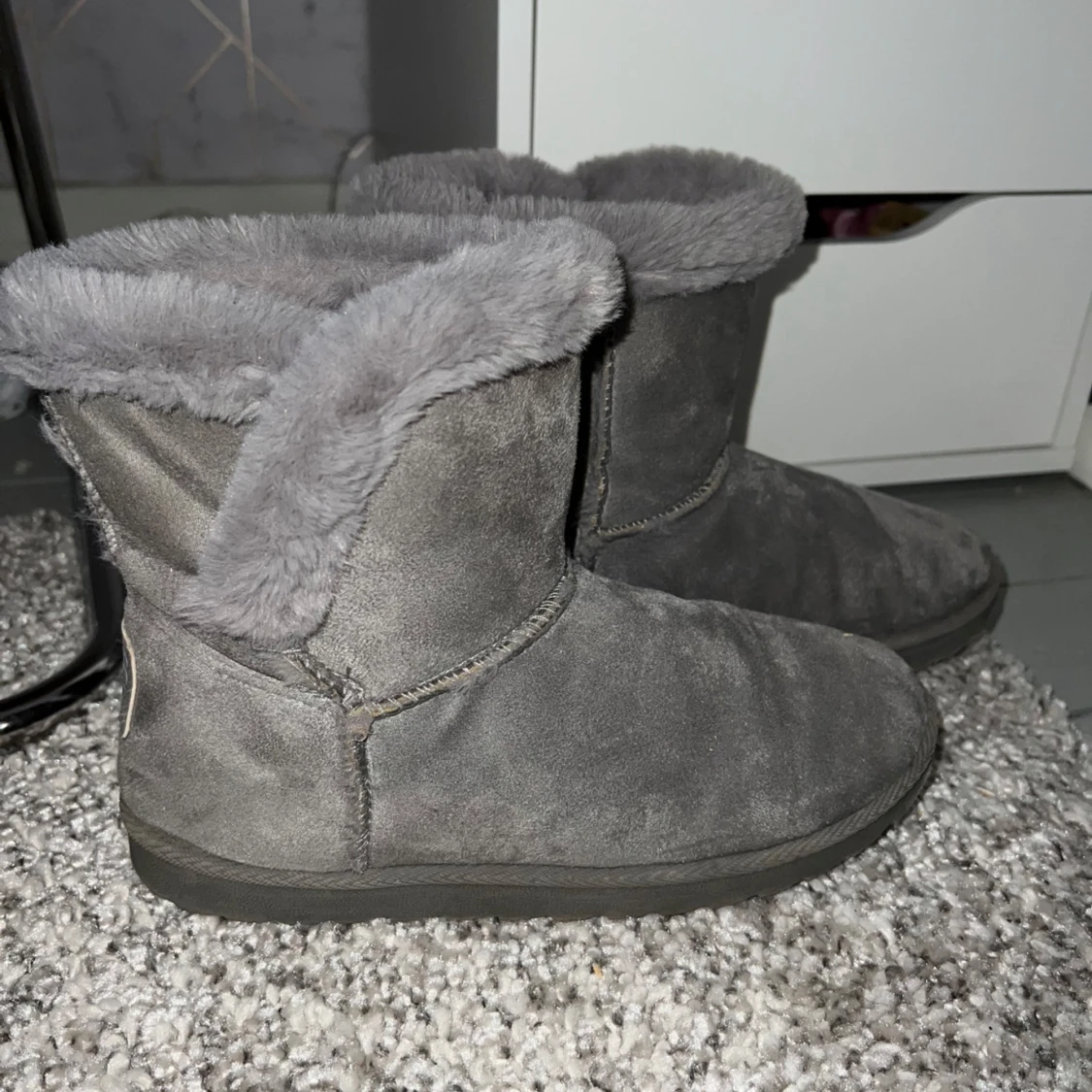 Grå boots med foder