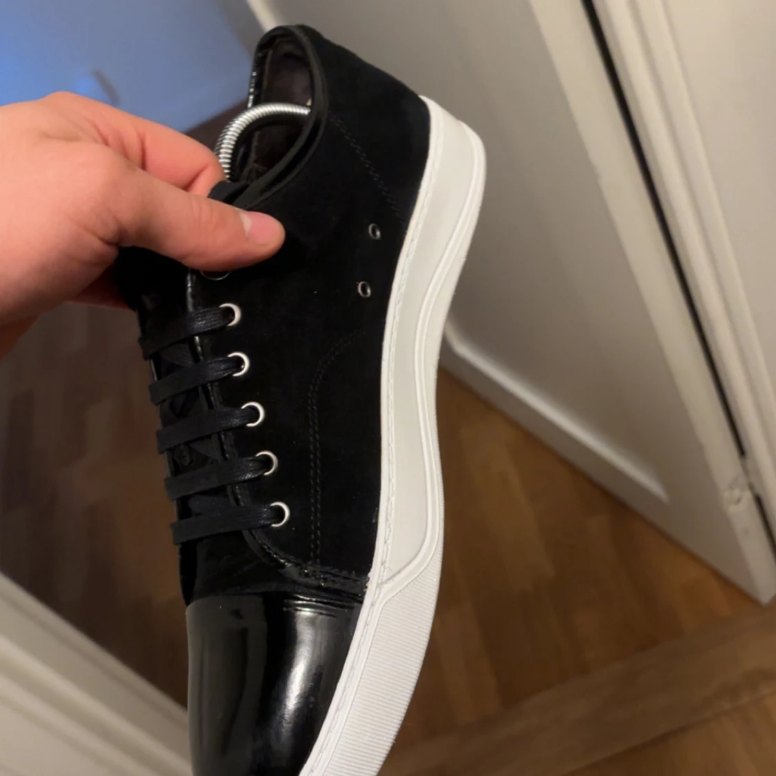 Svarta Lavins topp skick - 1