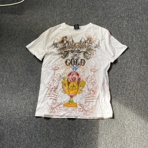 Christian Audiger Tshirt - Riktigt fet christian audiger t shirt bra skick