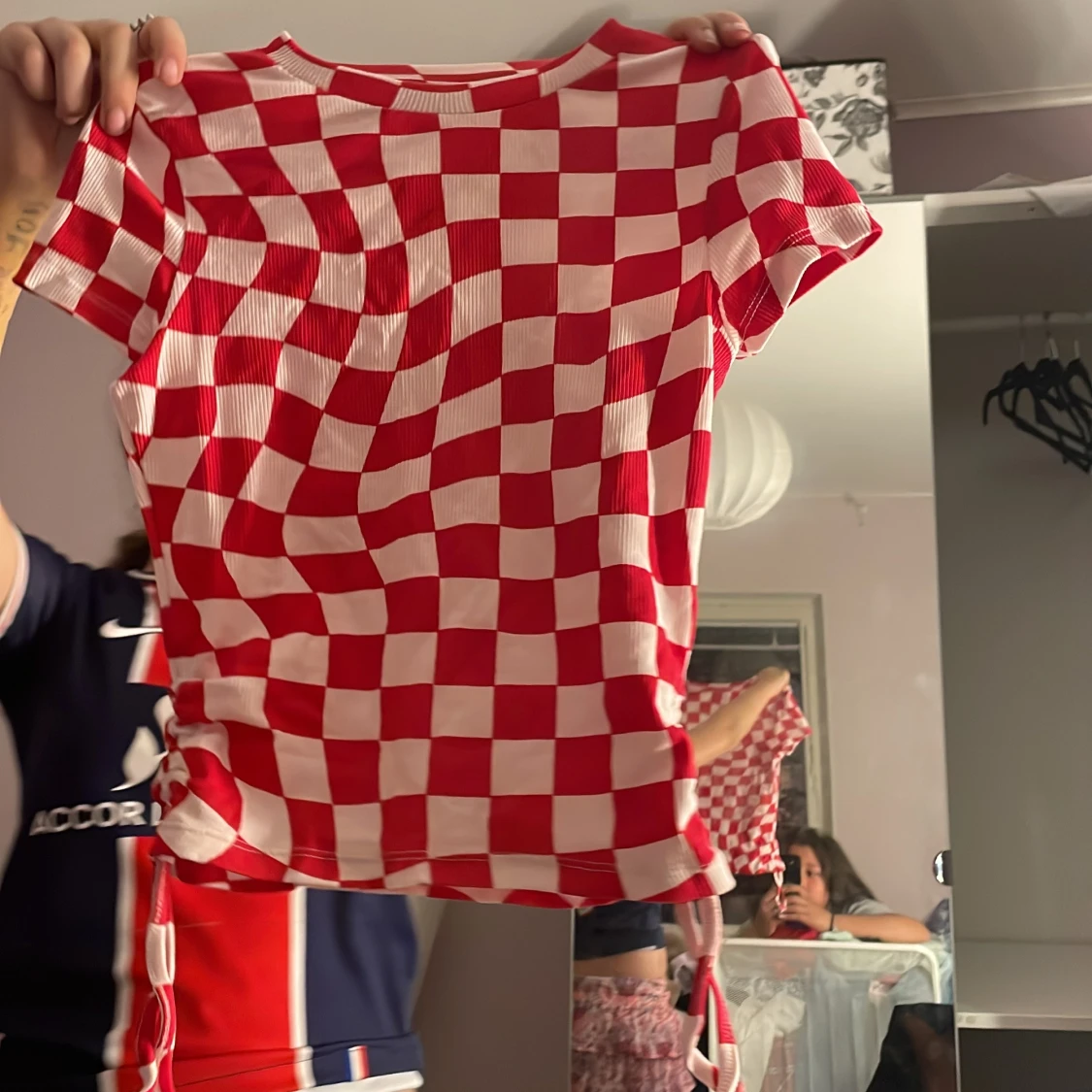 Röd och vit rutig topp från Kappahl