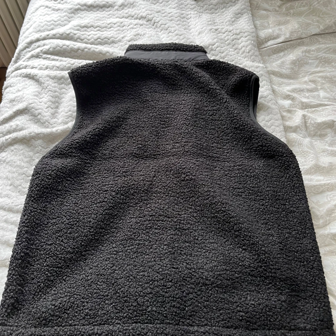 Svart fleeceväst  - 2