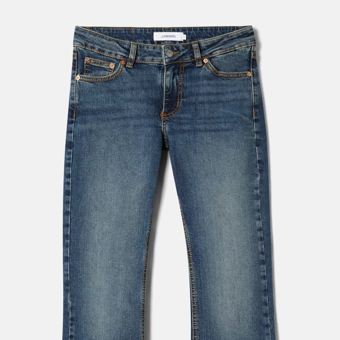 Blå bootcut jeans från Junkyard - 1