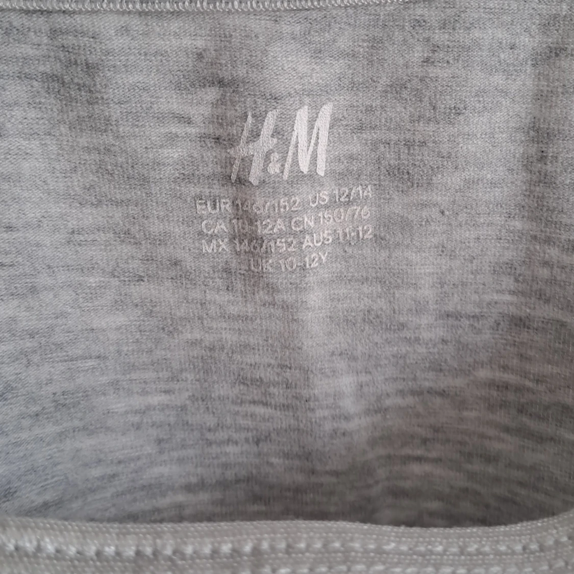 Ljusgrått linne från H&M - 1