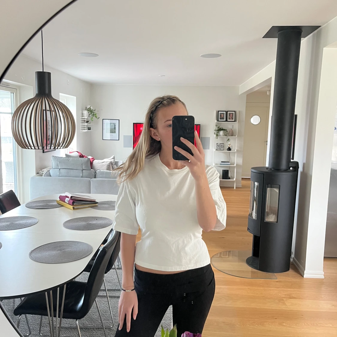 Vit croppad topp med knyt i ryggen - 1