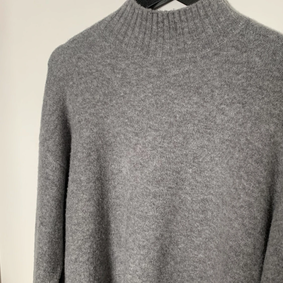 Stickad tröja  - 91