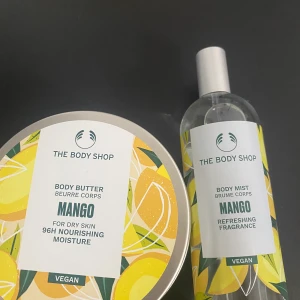 The body shop mango - Helt nya och oanvända  Säljs pga inte min doft  Mango body butter + mist från the body shop båda två  ligger på ca 380kr tillsammans i butik. Ni får det för 250kr för båda. 