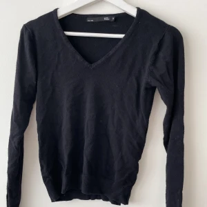 Tröja🖤 - En basic men snygg tröja från lager 157🖤☺️