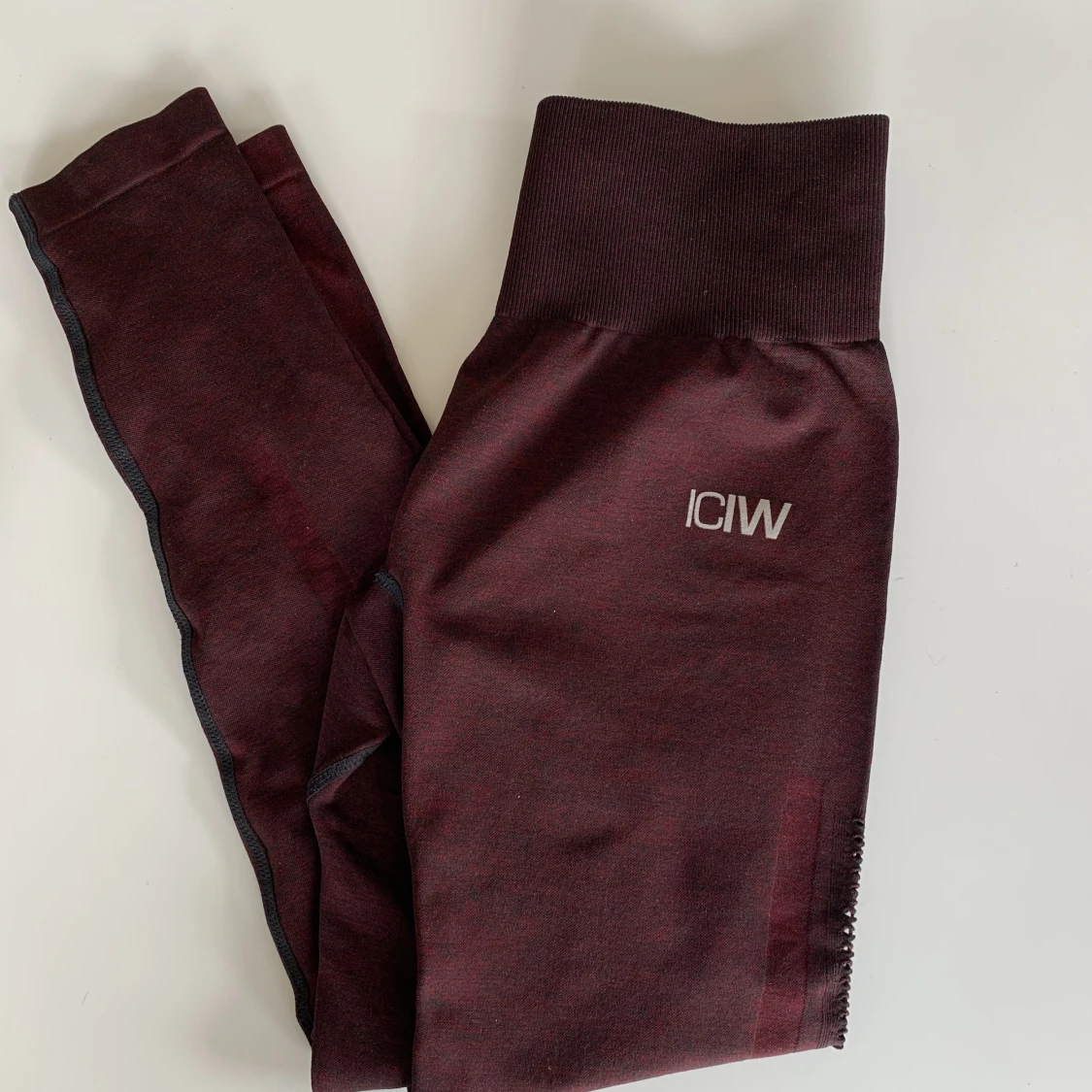 ICIW-tights