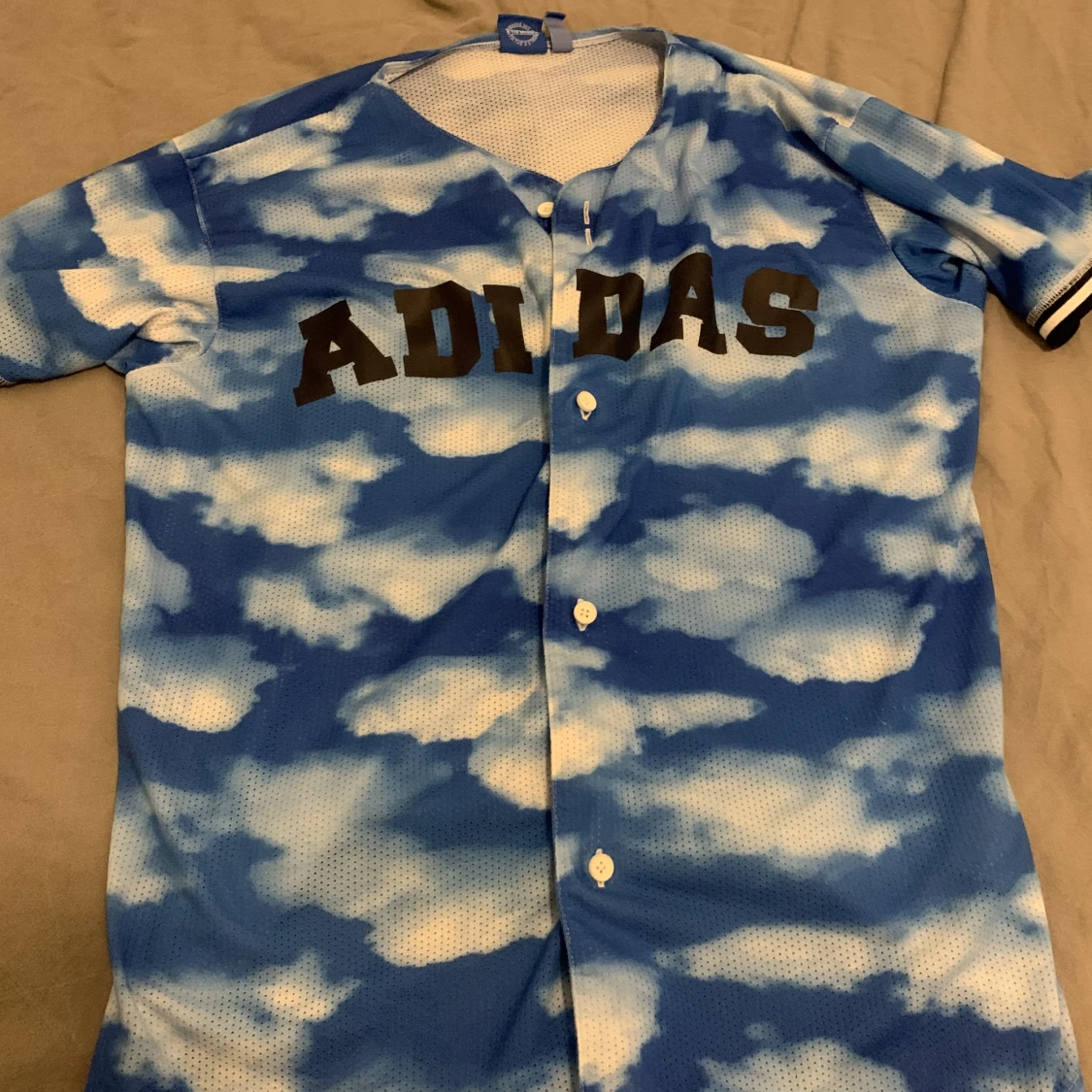 Adidas baseball t shirt M