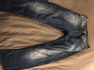 Replay jeans  - Använt skick, stretchiga och bekväma jeans 